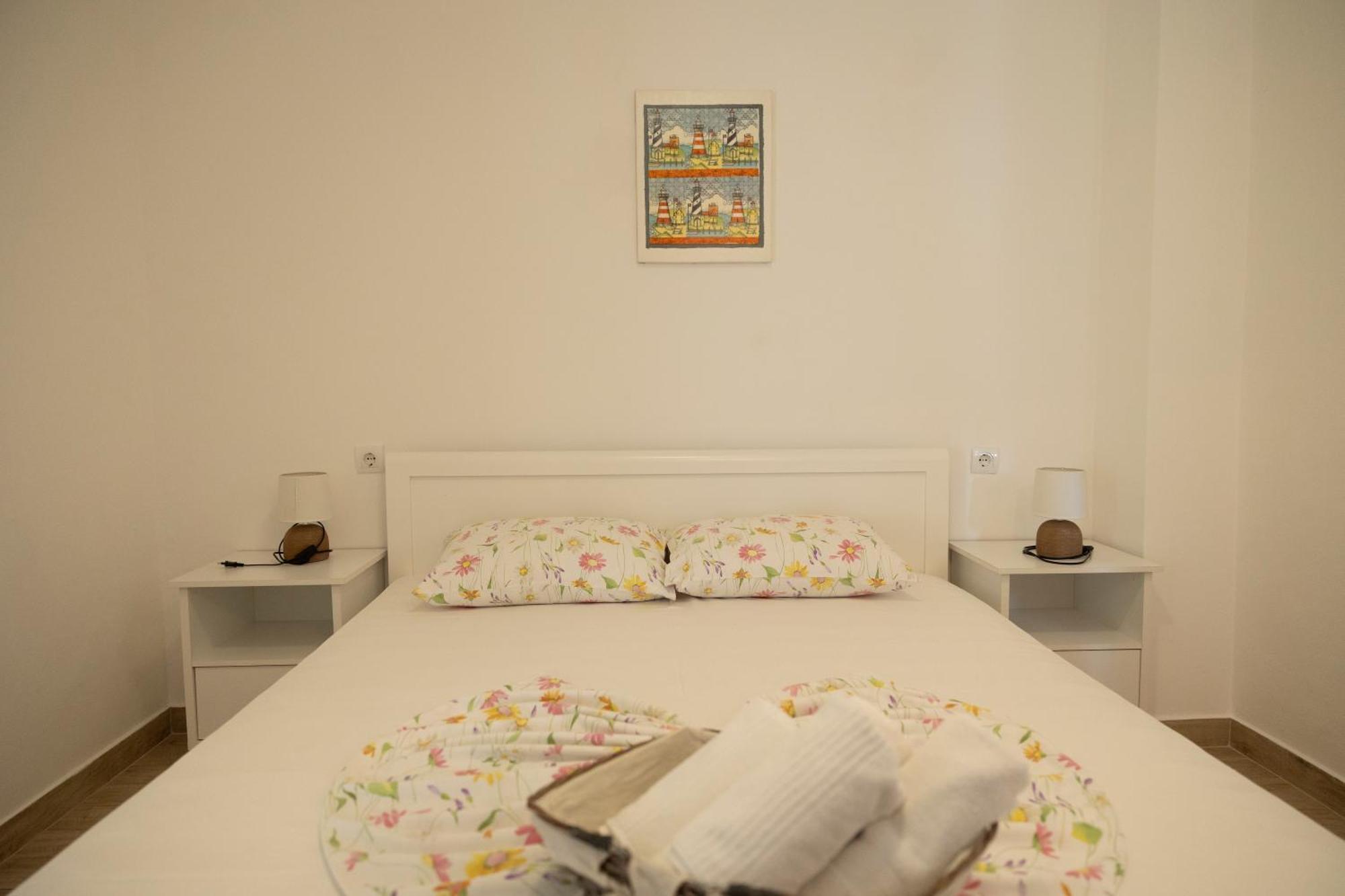 Petrovac Three Palms Apartments Novakovic מראה חיצוני תמונה