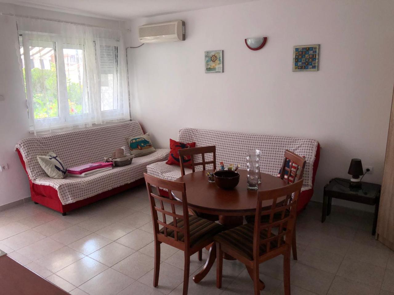 Petrovac Three Palms Apartments Novakovic מראה חיצוני תמונה